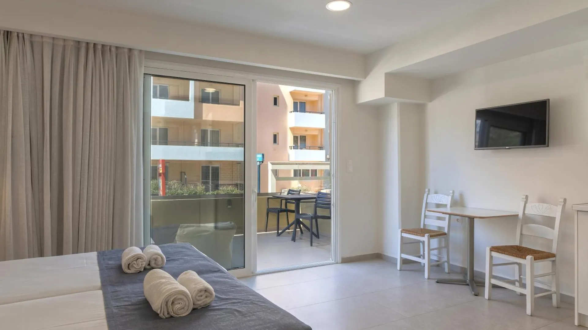 Apartment Meltemi Coast Suites Rethymno