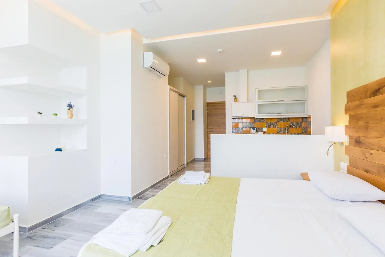 Meltemi Coast Suites Rethymno  Apartment